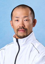 中岡　　健人