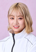 松田　　真実